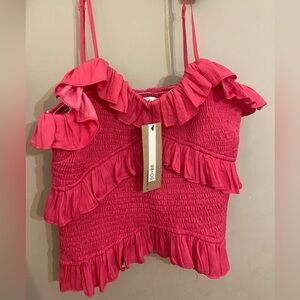 DO+BE hot pink ruffle tank top. new with tags. size medium